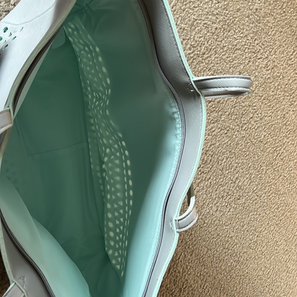 NEW Bath and Body Works Bag - Picture 3 of 3